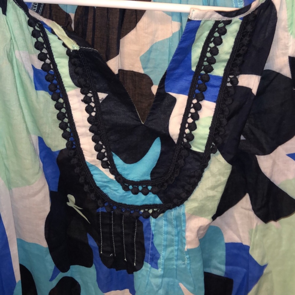 Crown and ivy blouse